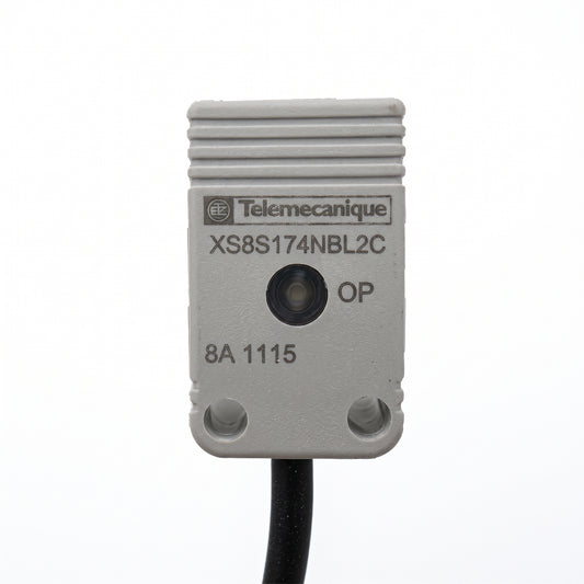New Proximity Switch Sensor Limit Switch XS8S174NAL2C